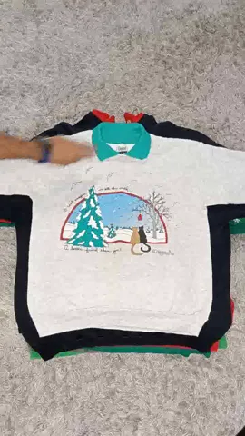 CHRISTMAS UGLY SWEATSHIRTS - 30 PCS