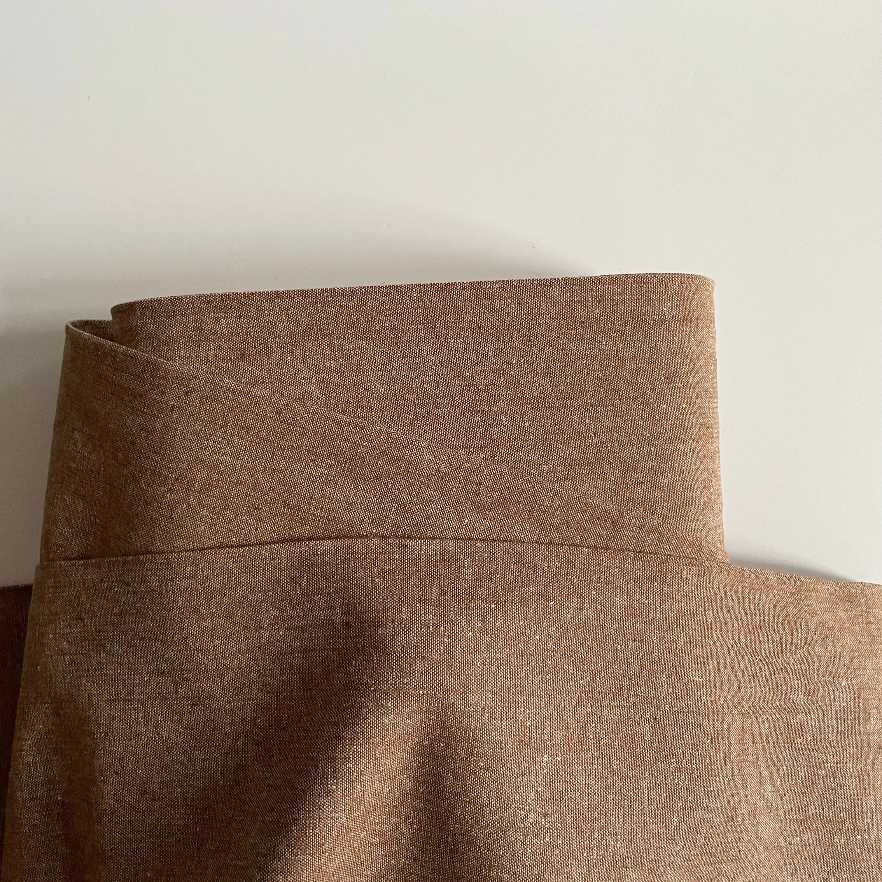 Robert Kaufman : Essex Yarn Dyed Linen / Cotton - Nutmeg