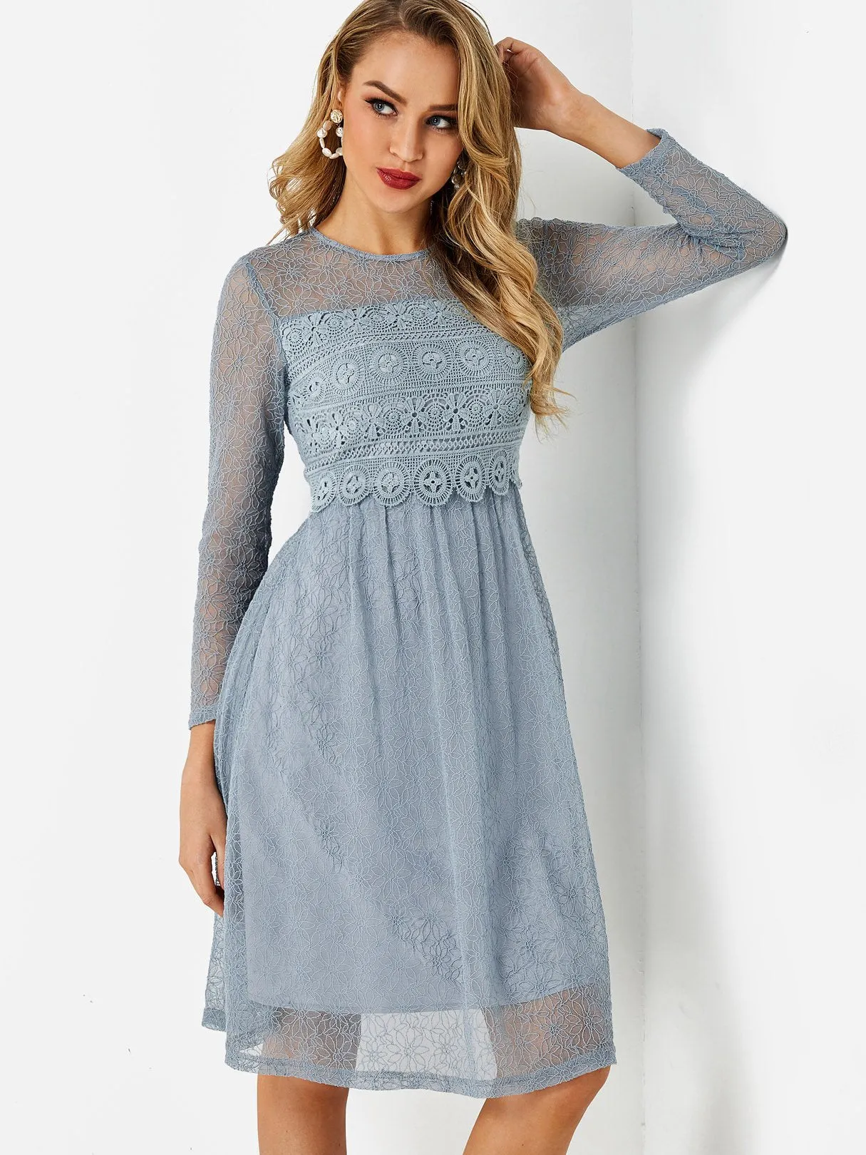 Wholesale Blue Round Neck 3/4 Sleeve Length Plain Lace Midi Dress