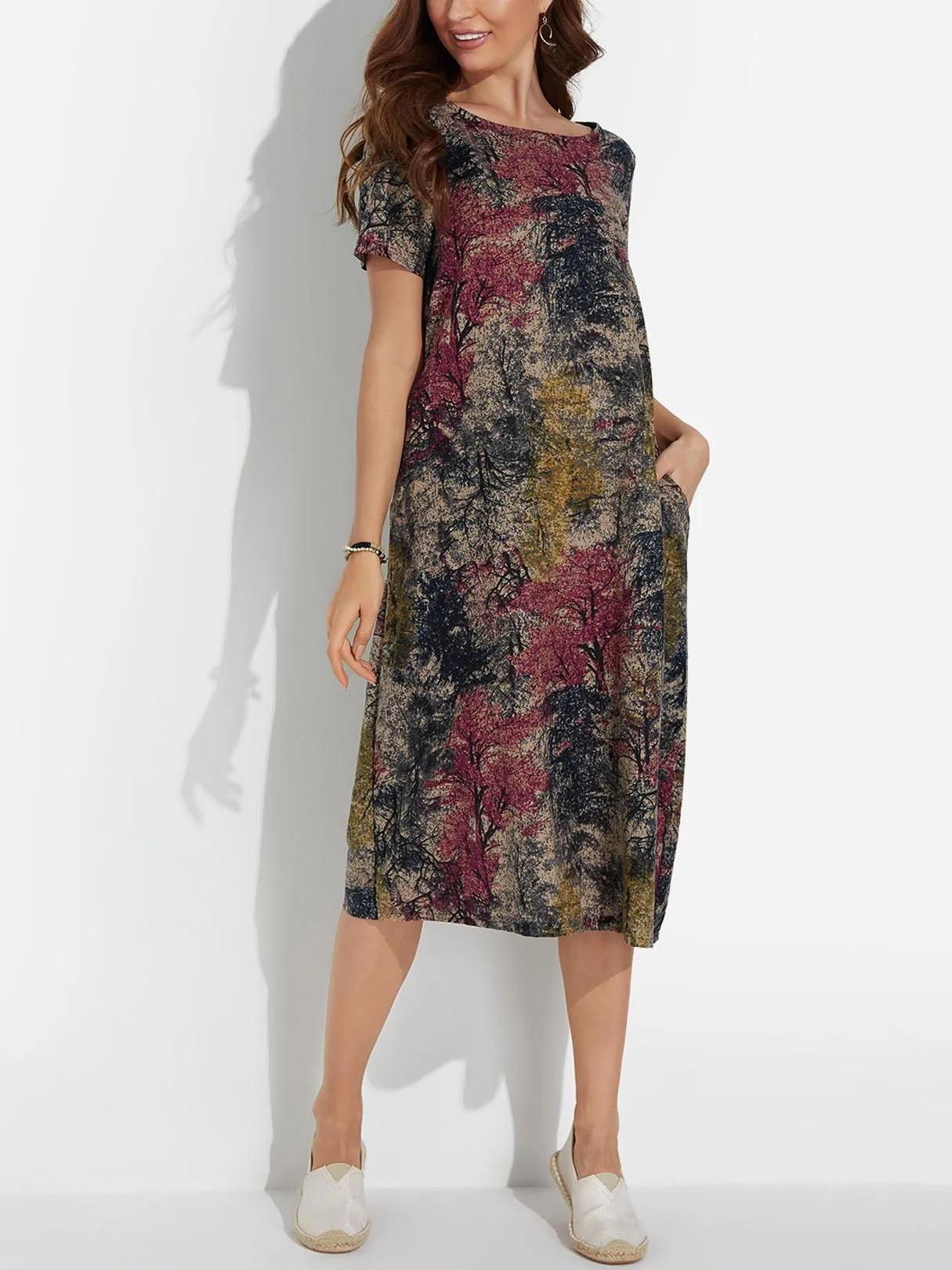 Wholesale Red Round Neck Short Sleeve Floral Print Midi Dress